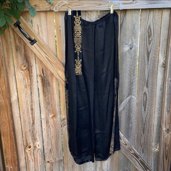 Vintage Asian Inspired 2 piece lounge suit - image 6