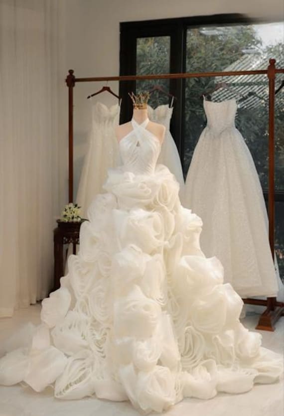 Elegant Halter Wedding Dress  Full Floral Rose Skirt, Custom Made by  Chinsulee - Etsy Israel