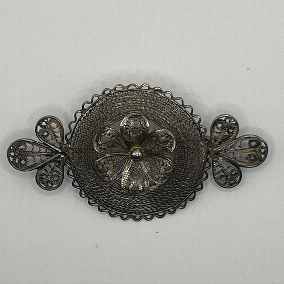 Antique silver filigree brooch pin flower