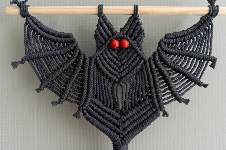 Macrame Gothic Bat, Dark Wall Art, Bat Ornaments, Macrame Gift, Gothic Decoration, Goth Aesthetic, Boho Bedroom, Bat Decorations V12 image 7