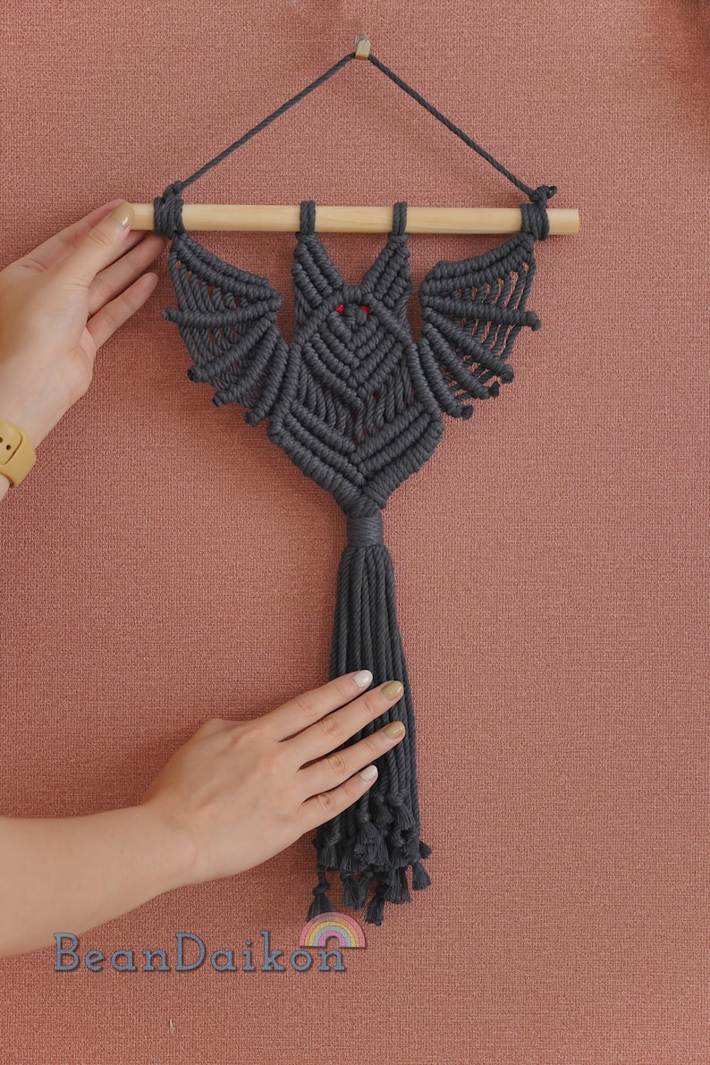 Macrame Bat Patterns, Gifts for Witches, Modern Halloween, Macrame ...