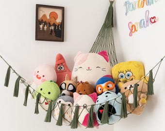 Förvaring i barnrum, makraméleksakshängmatta, leksakshängmatta, bohemiskt barnrum, babyshowerpresent, bohemisk leksaksförvaring, squishmallow-hängmatta H20