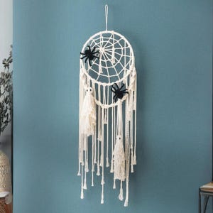 Halloween Macrame Wall Hanging with Ghosts and Spiders – Boho Spooky Décor for Party or Entryway U12