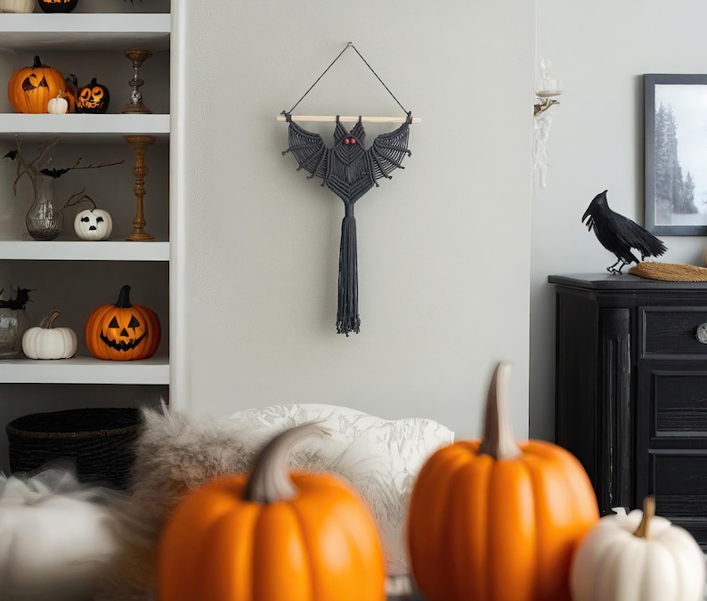 Macrame Gothic Bat, Dark Wall Art, Bat Ornaments, Macrame Gift, Gothic Decoration, Goth Aesthetic, Boho Bedroom, Bat Decorations V12 image 10