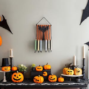 Bat Bookshelf Witchy Decor Gothic Home Decor Witchy Gifts Book Holder ...