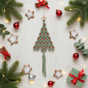 Makramee Weihnachtsbaum, minimale saisonale Kunst, Boho Wandbehang, Weihnachtsdekoration, Baumdekor, Weihnachtsgeschenk, Weihnachtswandbehang X52 Bild 10