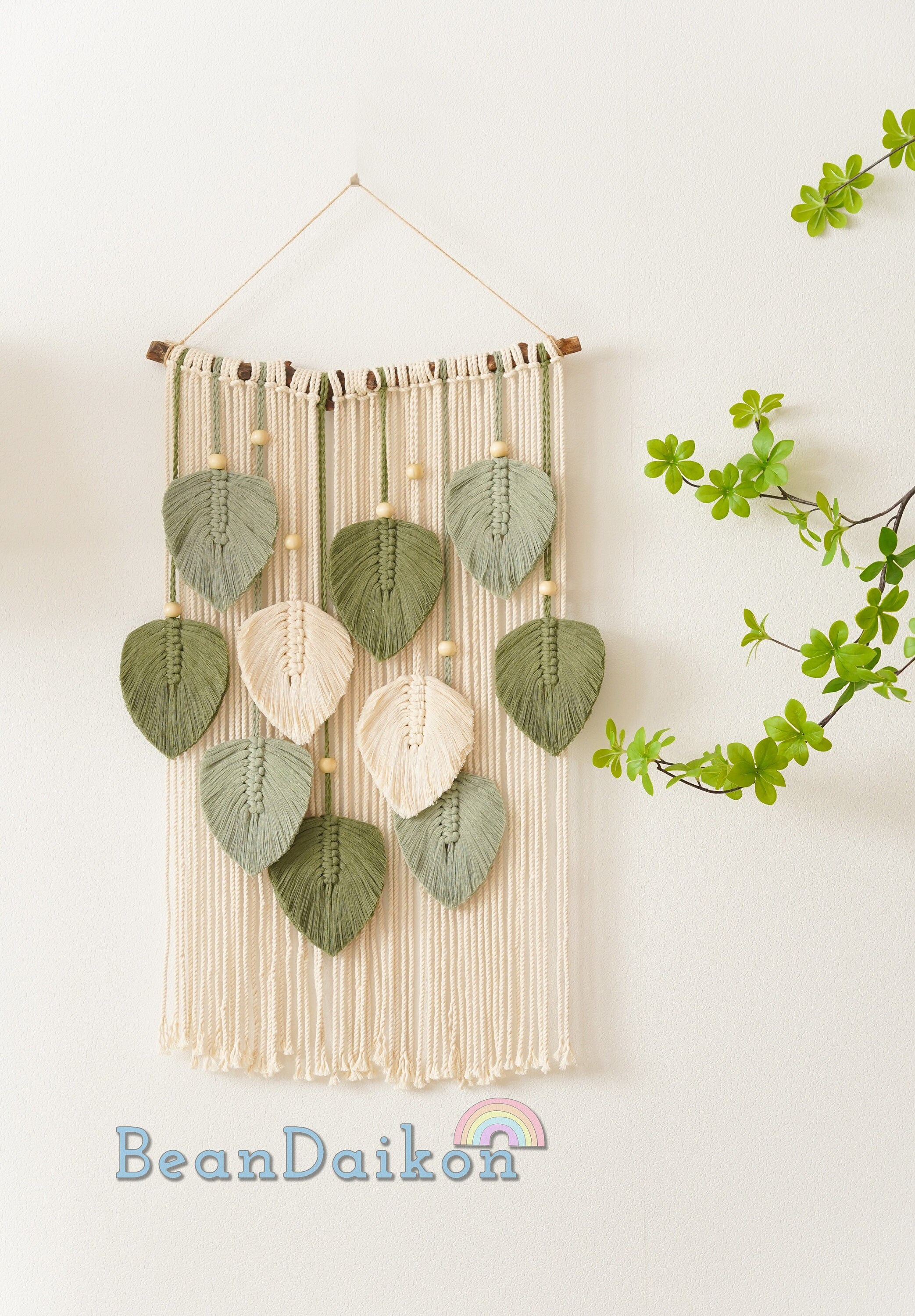 Green Leaves Macrame Wall Hanging Macrame Feather Wall Decor Etsy