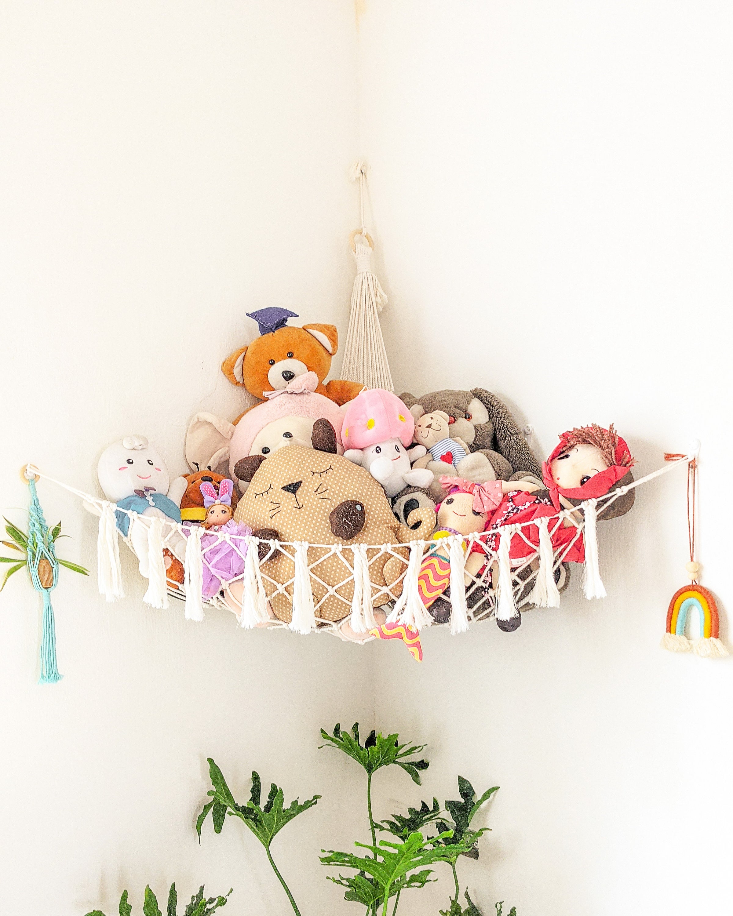 GGUO Corner Stuffed Animal Storage Toy Organizer - Stuffed Animals Holder  with LED Light - Large Corner Kids Plushies Toys Wall Hanging with
