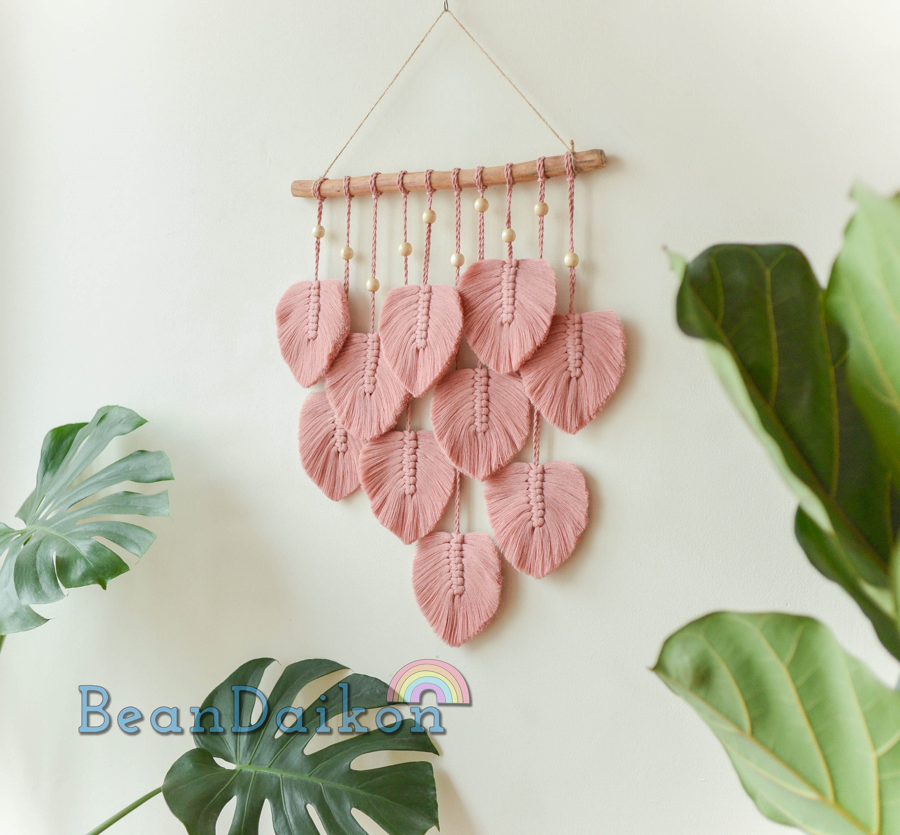 Green Leaves Macrame Wall Hanging Macrame Feather Wall Decor Etsy