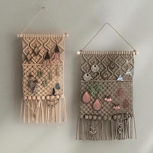 Macrame Jewelry Hanger, Necklace Holder, Boho Accessories, Personalized Jewelry, Macrame Wall Hanging, Girl Friend Gift, Farmhouse Decor I35
