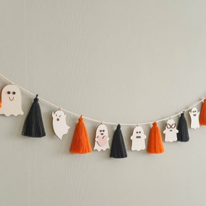 Halloween Garland, Halloween Ghost, Halloween Bunting, Halloween Party, Party Decor, Fall Decor, Creepy Halloween, Boho Halloween V13