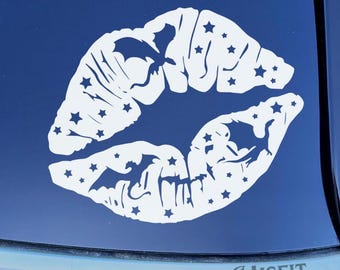 Three Dragon Stars Kiss Car Decal: Fantasy Book Sticker
