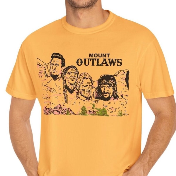 Mount Outlaws T-Shirt Comfort Colors® - Highwaymen Shirt - Outlaw Country T-Shirt - Willie and Waylon, Kris and Johnny
