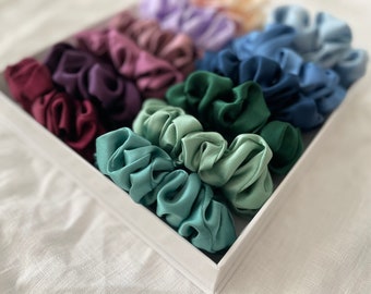 Mulberry Silk Scrunchies. Smooth & Luxurious 19 Momme 100 % Pure Mulberry Silk. Hair Kind Scrunchies. Gift For Her. Bridesmaid Scrunchies