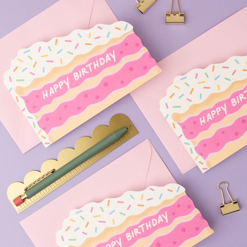 Carte de gâteau d'anniversaire Funfetti | Carte d'anniversaire en forme de tranche de gâteau pour elle | Pour un ami | Pour soeur | Carte de forme unique découpée avec des matrices image 5
