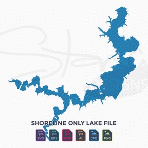 Puede incluir: Un archivo de lago de línea de costa azul con una textura rayada. El texto "SHORELINE ONLY LAKE FILE" se muestra debajo del gráfico del lago, junto con iconos para varios formatos de archivo: SVG, EPS, PDF, AI, JPG y PNG.