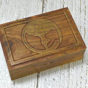 Indien Haus Holz box Andenken Aufbewahrung Multi Utility handgeschnitzt| Mehrzweckbox| Schmuckkästchen (Yogabaum)