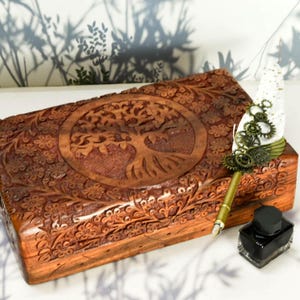 Caja de madera decorativa, caja de recuerdos, caja de madera para joyas, caja para naipes, caja para té, organizador de joyas con baratijas decorativas, 10 x 6 pulgadas