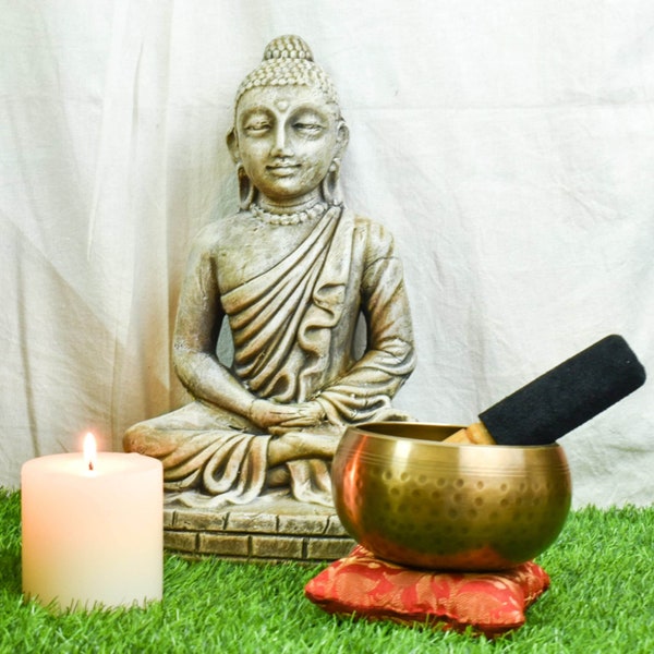 India House-Hammered High Vibration Singing Bowl for Meditation, Healing, yoga & Sound therapy with cushion and leather covered stick