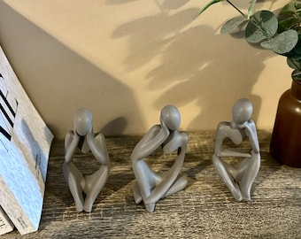 Thinker figurine, shelf ornament, concrete statue, modern decor, Jesmonite thinker, stone statuette, bookshelf decoration, housewarming gift