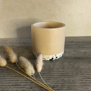 Handmade Terrazzo Jesmonite Planter: Eco Resin Plant Pot (6.5x7.5cm)