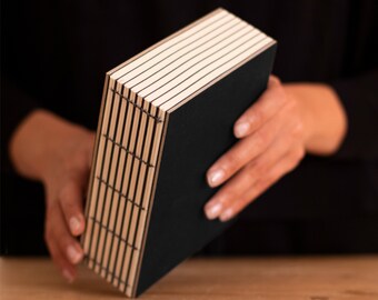 Kompaktes Skizzenbuch für Künstler & Designer - 12x16 cm, 192 Seiten, quergenähte Bindung