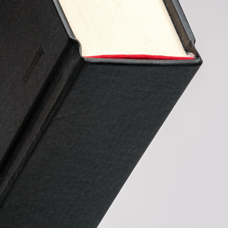 A5 Hardcover Notebook: 1024 Pages, 70 GSM Acid-Free Paper - Lined or Plain image 6