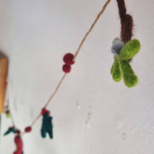 Hand Felted Yuletide Garland/Bunting