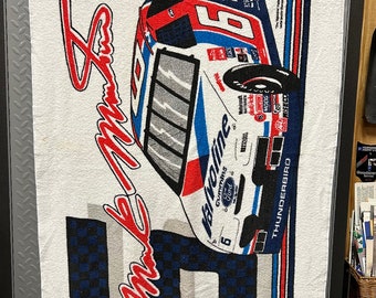 Vintage NASCAR Mark Martin/Valvoline #6 Roush Racing strandlaken (29"x52")