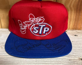 Autographed Vintage Nascar Richard Petty STP #43 Signature Hat (Snapback)