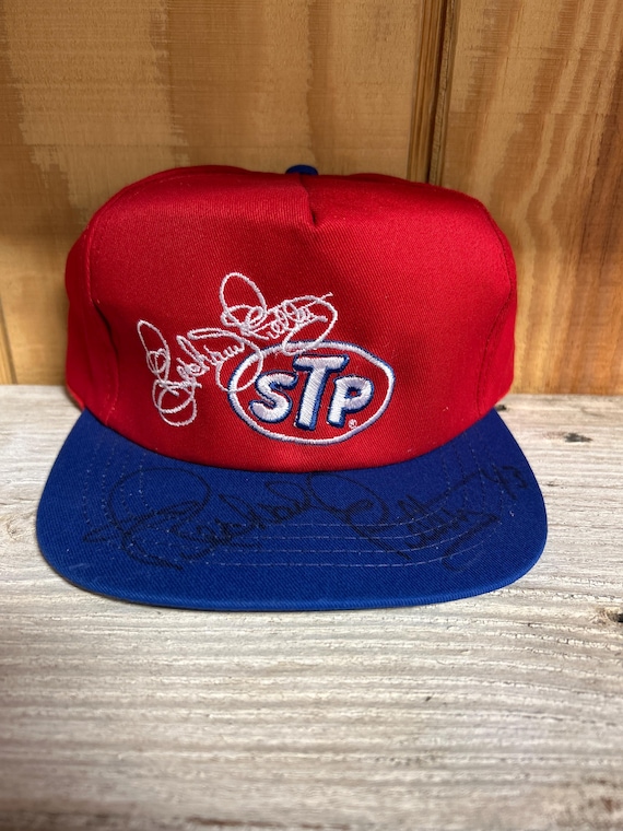 Autographed Vintage Nascar Richard Petty STP #43 Signature Hat (Snapback)