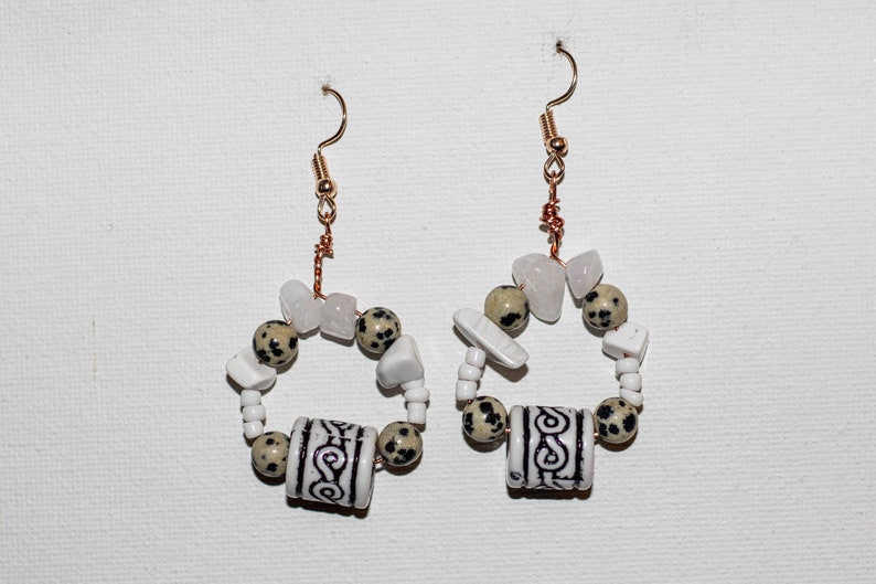 Howlite and Dalmation Stone Beaded Healing Crystal Hoop Earrings Quartz