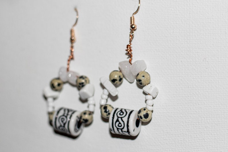 Howlite and Dalmation Stone Beaded Healing Crystal Hoop Earrings Quartz