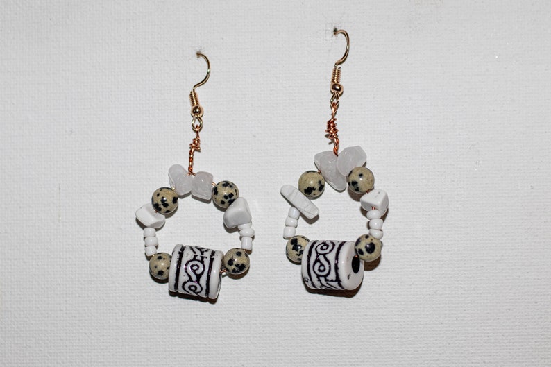 Howlite and Dalmation Stone Beaded Healing Crystal Hoop Earrings Quartz