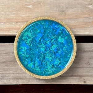 Green and Blue Round Catchall, Handmade Epoxy Resin Coasters For Living Room, Home Office, Bathroom, Cute Coastal Blue Green Gold Coasters