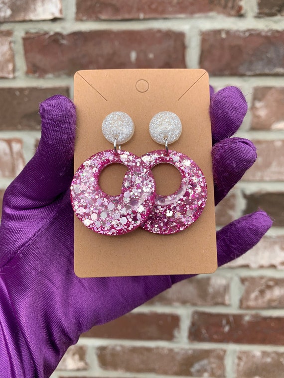 Cute online pink earrings