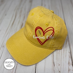Cappello a forma di cuore da football KC