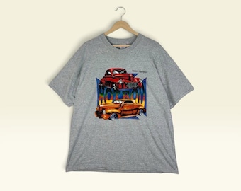Camiseta Vintage Hot Rod Westport Washington dos anos 90 – Estampa de Carro Clássico e Chama / Cultura de Carros Customizados / Camiseta Cinza de Algodão – Tamanho GG