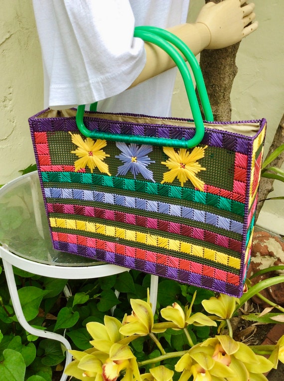 Colorful Raffia Summer Bag