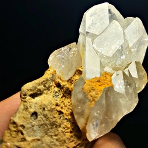 269.0 CT Spectacular Rare Unusual Terminated Quartz Twin Crystal Specimen