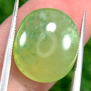 17 CT Divine Faceted Natural Lustrous Green Hydro Grossular Garnet Ovel Cut Gemstone