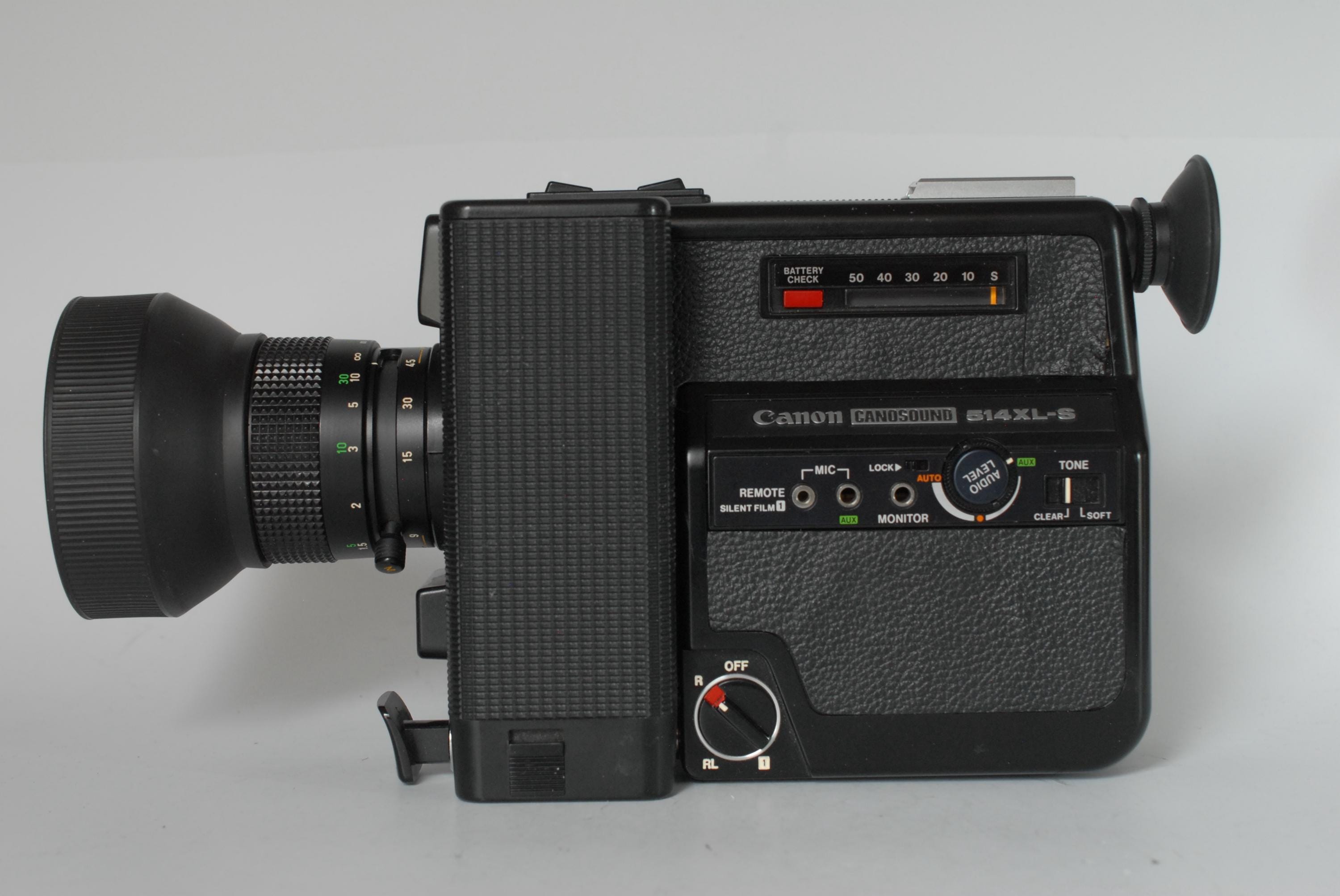 Canon 514XL Super 8 Camera - Ultimate Filmmaker's Bundle