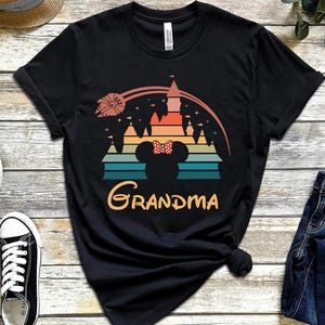 Grandma mouse shirt, Disney family , women&#39;s Disney shirt, Disney grandma shirt, Disneyworld shirt, Disney Vacation Shirt, Disneyland