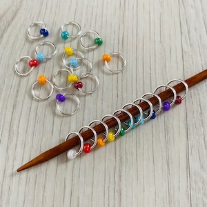 Rainbow O Ring stitch markers, snag free lightweight glass bead markers, knitting stitch markers, dangle free markers