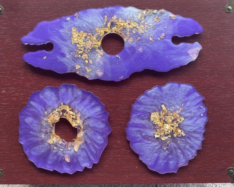 Resin Wine Glass Holder and Coaster Set