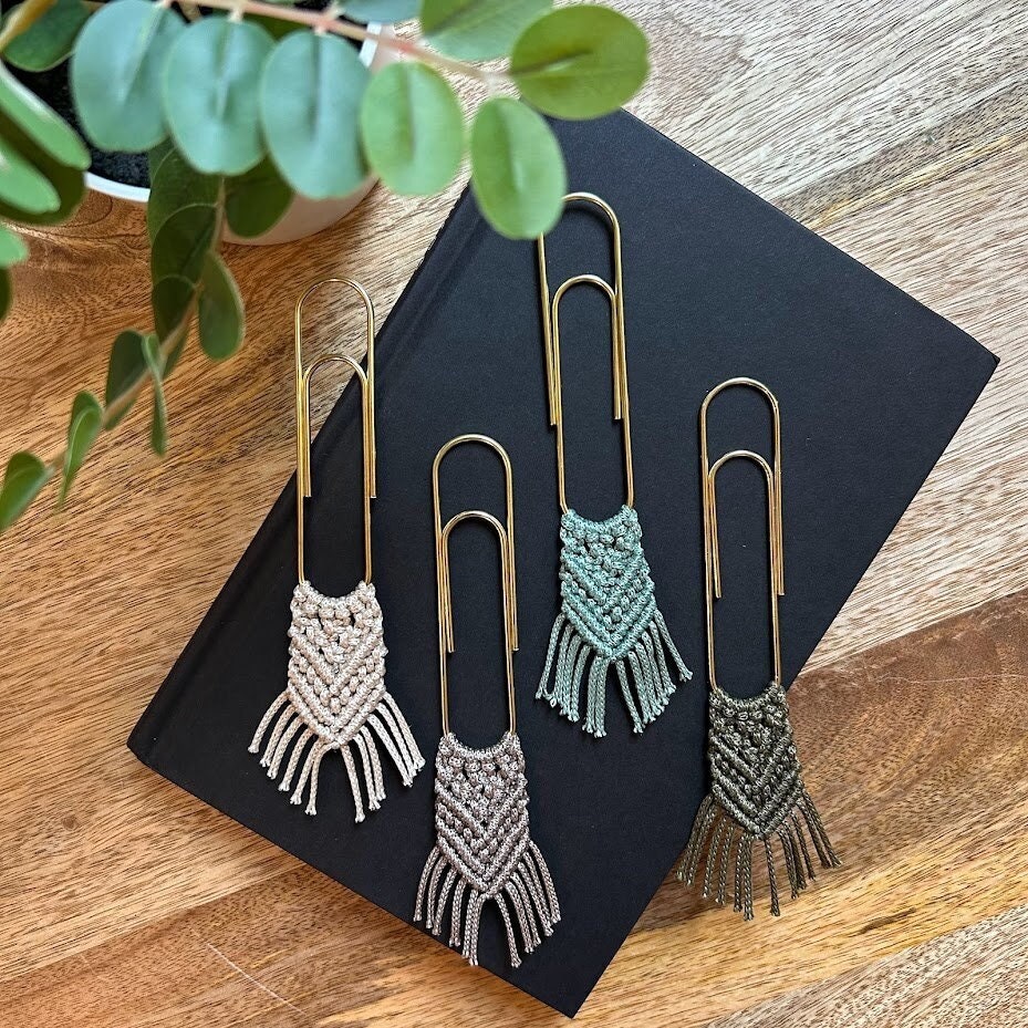DOLORES Bookmark Macramé Bookmark Large Paperclip Boho Bookmark Journal
