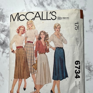 70s Misses Skirt Pattern, Fitted High Waisted Pleated Midi Length Skirt Pattern, McCall&#39;s 6734, Size 10, 25&quot; Waist, 34.5&quot; Hip, Cut