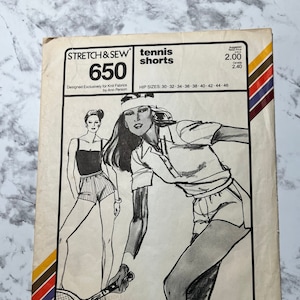 70s Tennis Shorts Pattern, Preppy Women&#39;s Athletic Shorts Pattern with Pockets for Stretch Knits, Stretch & Sew 650, Size 30&quot;-46&quot; Hip, Uncut