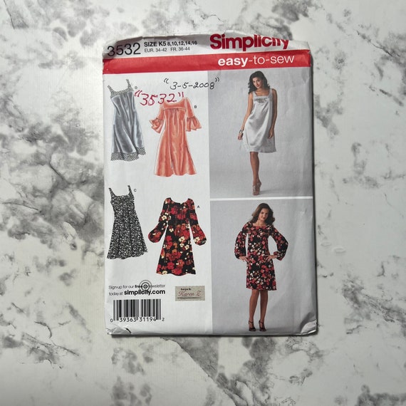 初売り 福袋 Easy to Sew Misses'/miss Petite Pullover Dresses Pattern in 裁縫材料