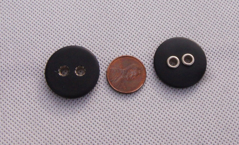 Set of 2 Vintage 1-inch Black Buttons